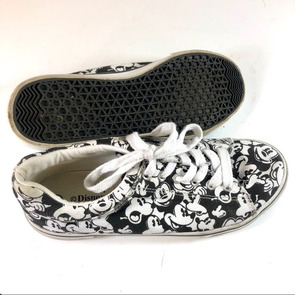 Women Disney canvas mickeys  sneakers , sz 8 - Picture 4 of 7